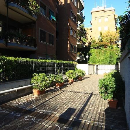 B&B Viale Dei Colli Portuensi 589 Roma Esterno foto